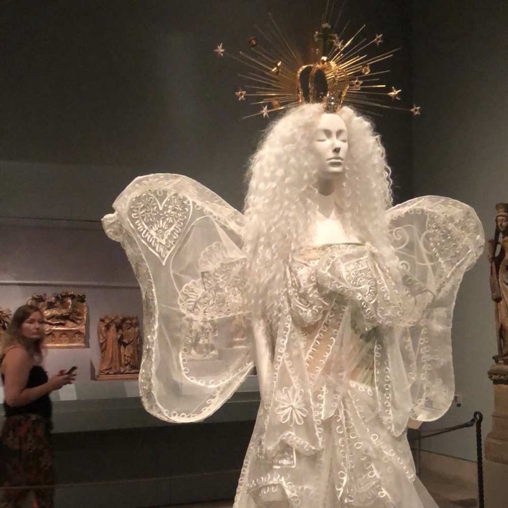 Meet your Posher, Andrea